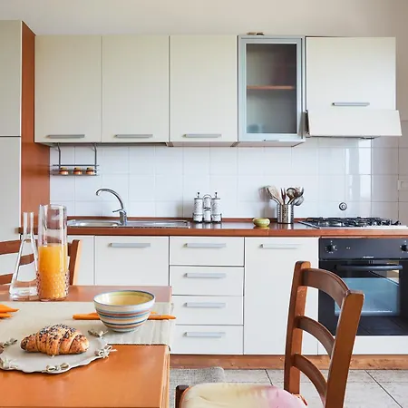 Orizzonte Amazing Sea View 公寓